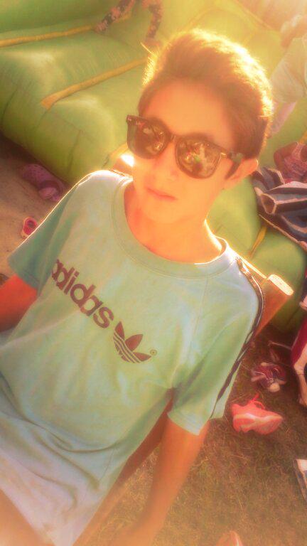 ezemarquez03's tweet photo. Por mirar #combateeee http://t.co/4yunWMknQY