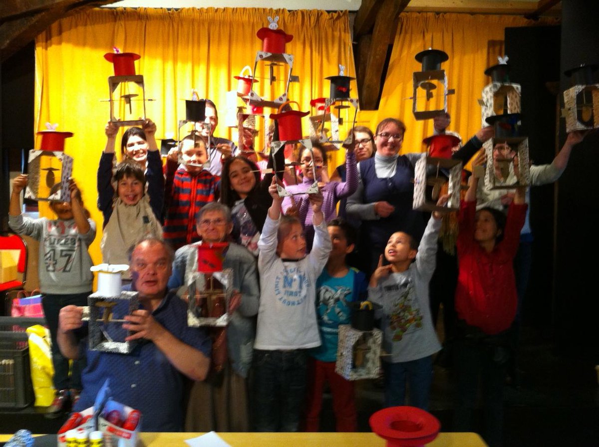first automata session in Blois… a great moment… 
à Blois, chez Robert-Houdin… avec les enfants trop contents….