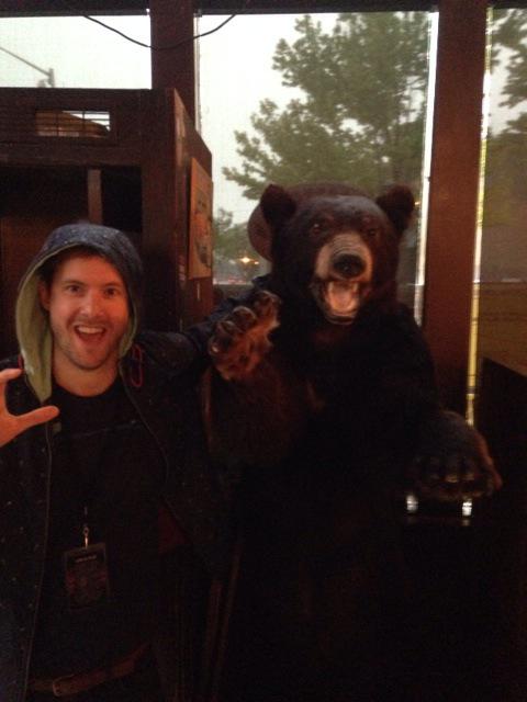 FryLemuel's tweet photo. DENVER BABY!!!! X @lifeinfilm @DomLifeInFilm #thegoosetowntavern http://t.co/b6mKA36ojN