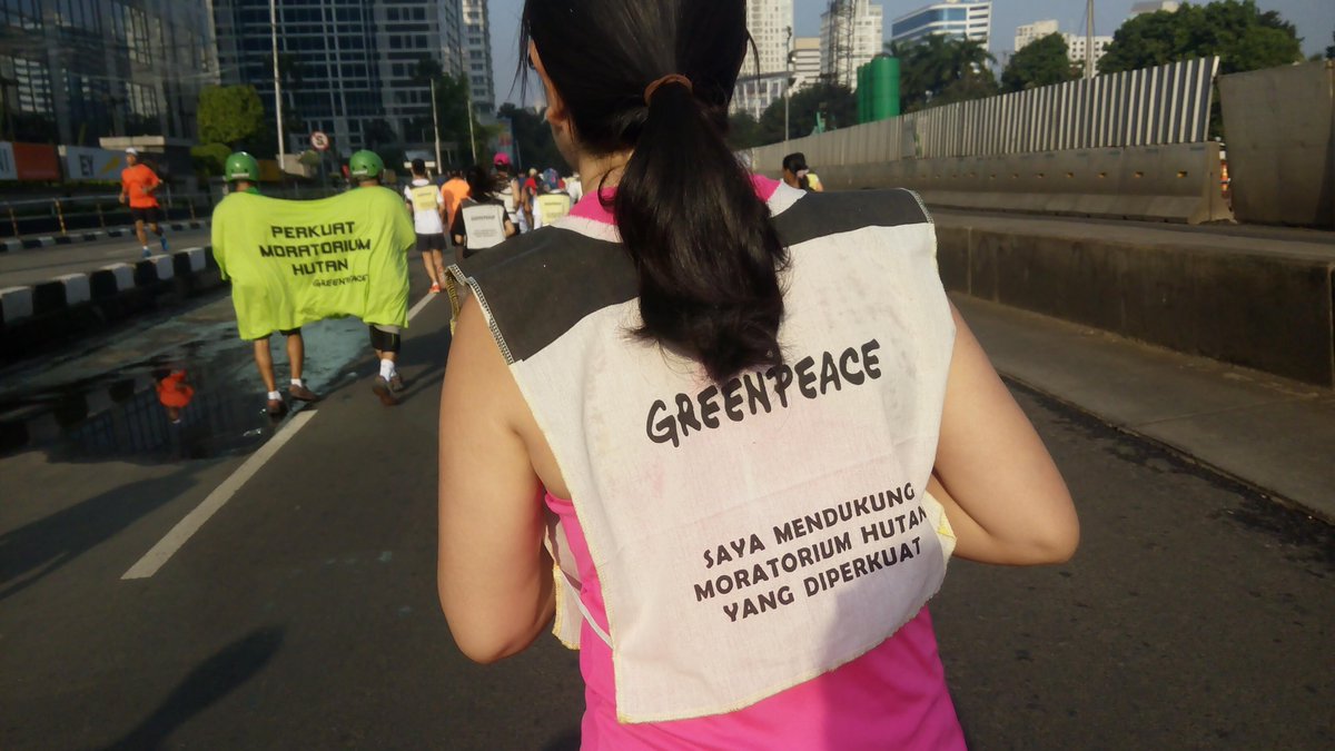 GreenpeaceID's tweet photo. Semangat kawan-kawan pembela hutan #RunForestRun5K http://t.co/gOMjChVTg4