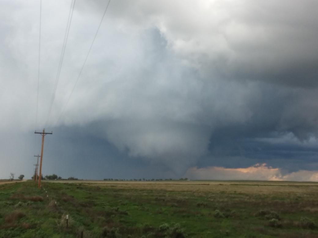 weatherweenies's tweet photo. #tornado near Eads, CO earlier.  More photos and video to come later. #cowx http://t.co/GMLUGat9lx