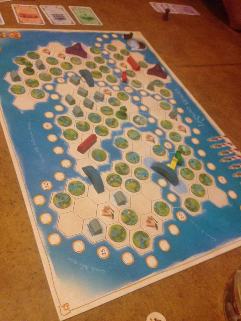 CardboardCrush's tweet photo. Paddling away through #Venedig #KlausJurgenWrede @AMIGOSpiele http://t.co/XOC2GDj7uI