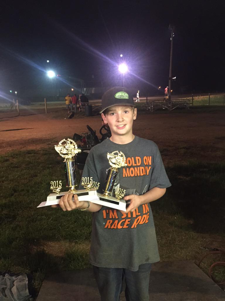 afalloway's tweet image. Cole trickle cleaned house tonight qualified 1st in jr2-jr3 won both heat and features🏁 at Bourbon City!