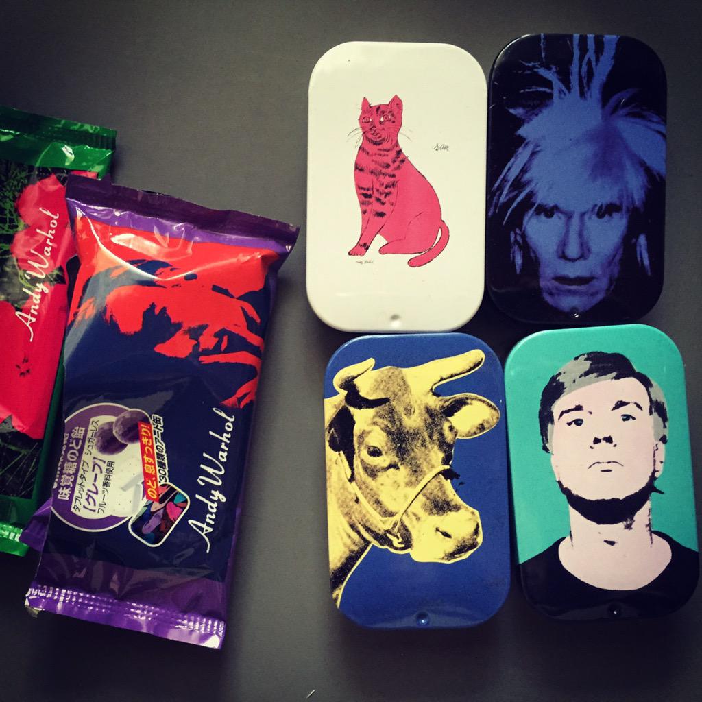 味覚糖のど飴缶