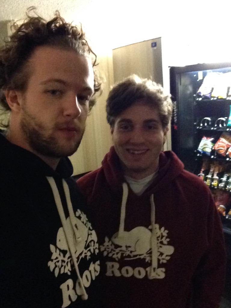 alistair_boyce's tweet photo. @ICcratons team hoodies with @SummaMeologica #BeaverFever2015 http://t.co/HnpzXVcO7y