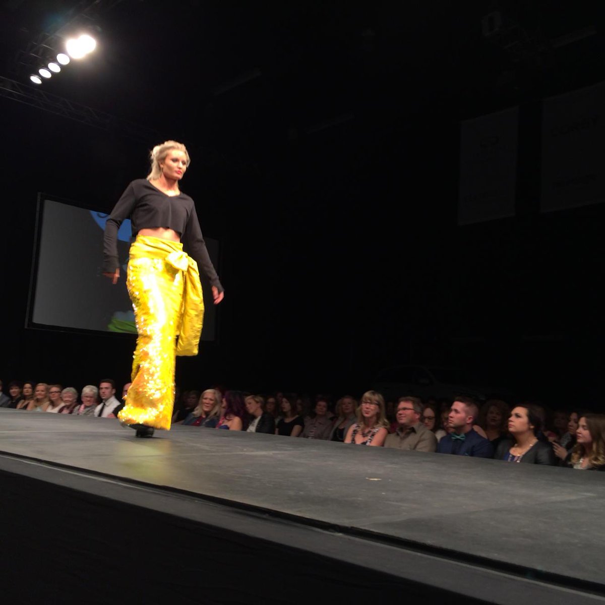 ISeiberling's tweet image. #ThemeandVariation at #SKFWK. Way to go #AnastasiaPearce