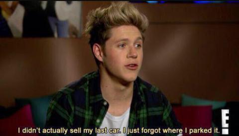 ZaynMalikInd's tweet photo. Rich boy be like:

#OhNoNiall http://t.co/mJgix32d8q