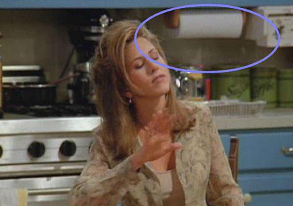 The Best Filming Mistakes From "Friends" You Never Caught serve.im/1fd.3e4