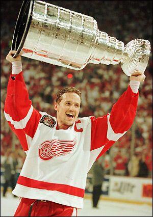 Happy Birthday Steve Yzerman!! 