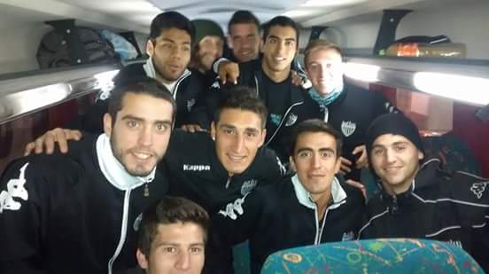 aleortiz_9's tweet photo. Buena banda!!! http://t.co/kK1d7YAoPa