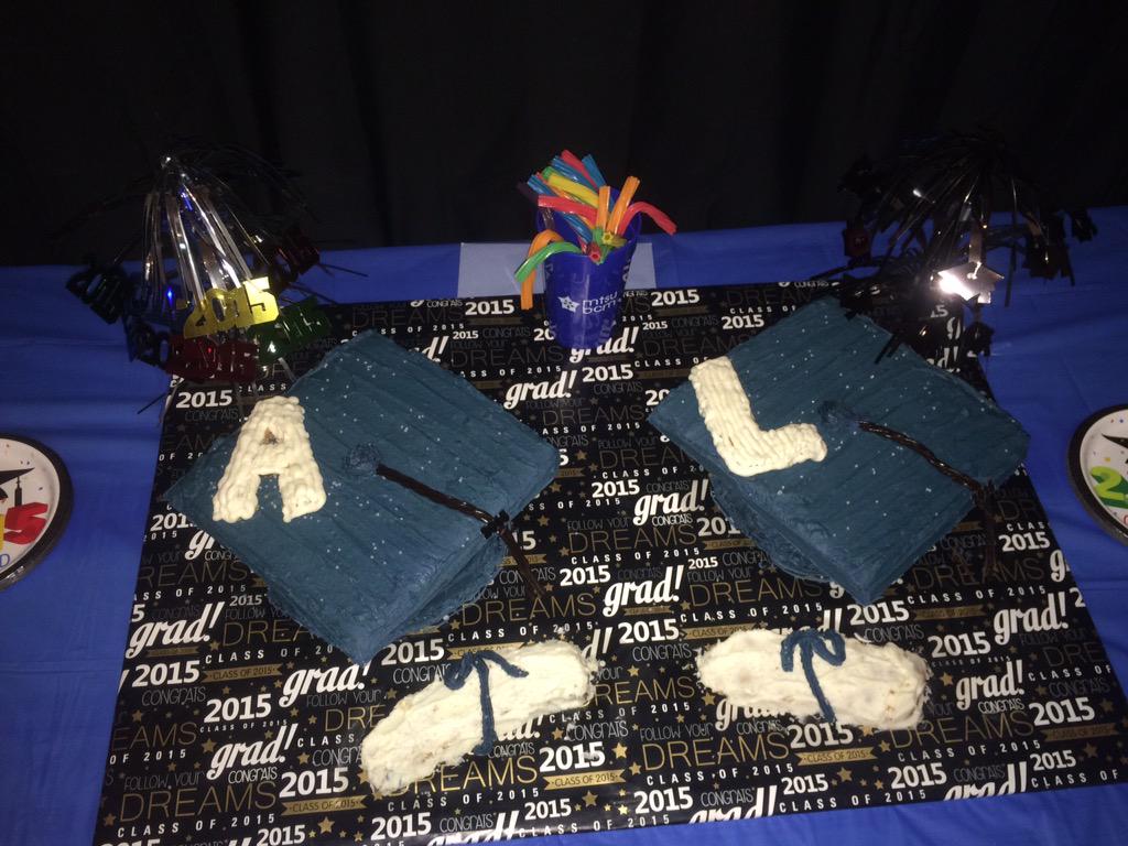 CallieDill23's tweet photo. So my brothers graduated today!!!! #proudsister #MTSUgraduation http://t.co/QvdK12qe0k