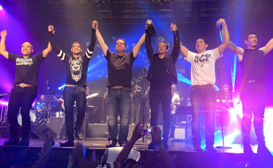 Moniquita_Peru's tweet photo. Feliz pq la MAGIA continúa gracias al #ElREE por tantas alegrias 😊@johnnylozada @RayReyesLeon @MiguelCancelFCI 😍 http://t.co/Di2FgbveEG