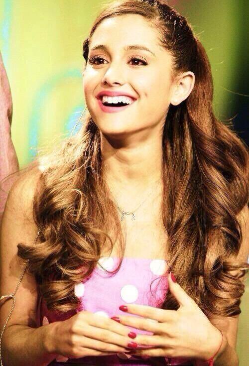 celebepisode's tweet photo. Ariana Grande
アリアナ グランデ

#海外セレブ
#ariana
#来日
#好みだったらRT http://t.co/oKwdDgmxZE