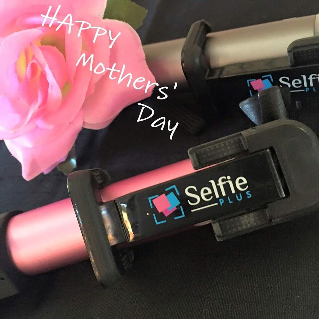 SelfiePlus tweet media