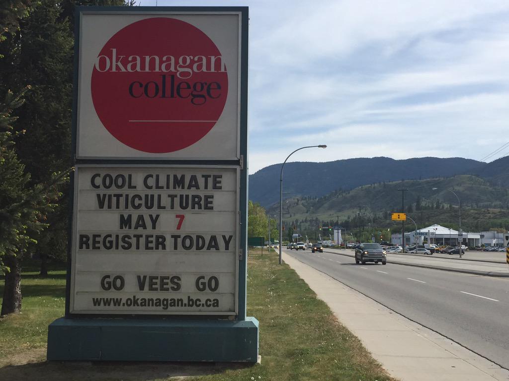 LauraWiddis's tweet photo. Third day of Cool Climate Vit at OK College was a great balance of classroom &amp; field trip learning! @trishstathers http://t.co/r7TlmQ4Vcg