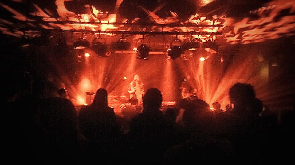 Royandbear's tweet photo. Amazing show last night!! @TheHornsMusic http://t.co/VhXCn0J6t8