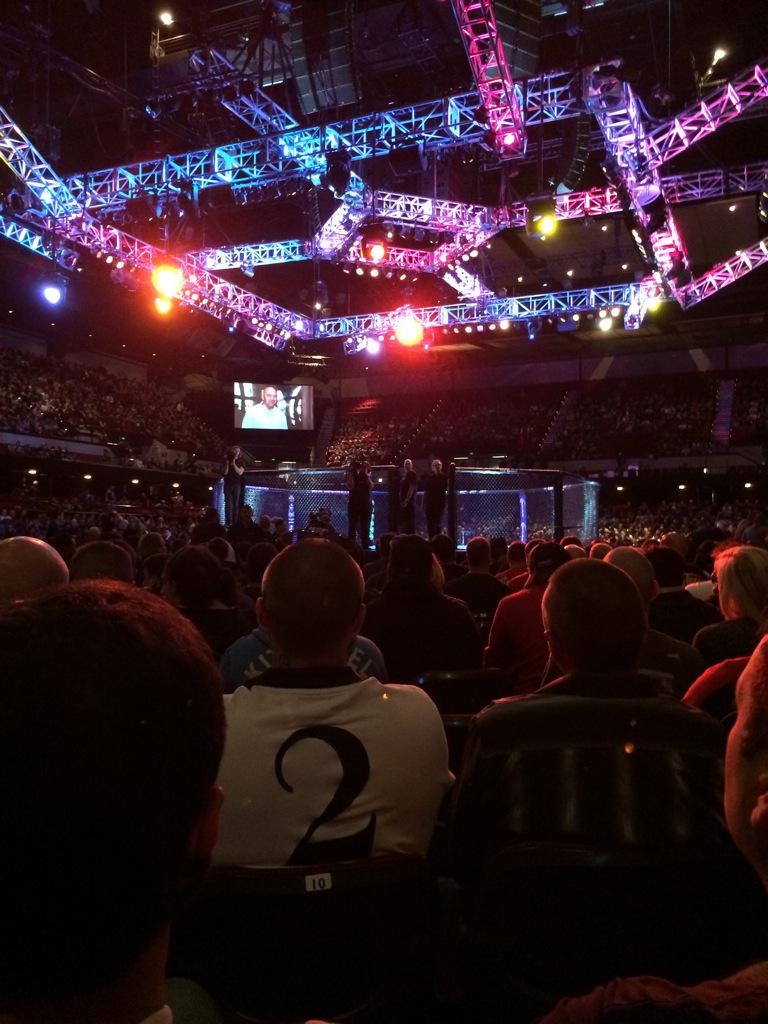 Galbraith23's tweet photo. @danawhite #UfcAdelaide http://t.co/aSt5IRTpkm