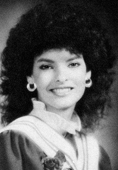 HAPPY 50TH BIRTHDAY TO SUPERMODEL LINDA EVANGELISTA!!  She once said,\"We don\t wake up for less than $10,000 a day.\" 