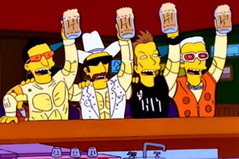 Hoy es el cumpleaños de Bono. Que no decimos que vayamos a traer a U2, pero oye, una a su salud sí nos tomamos.