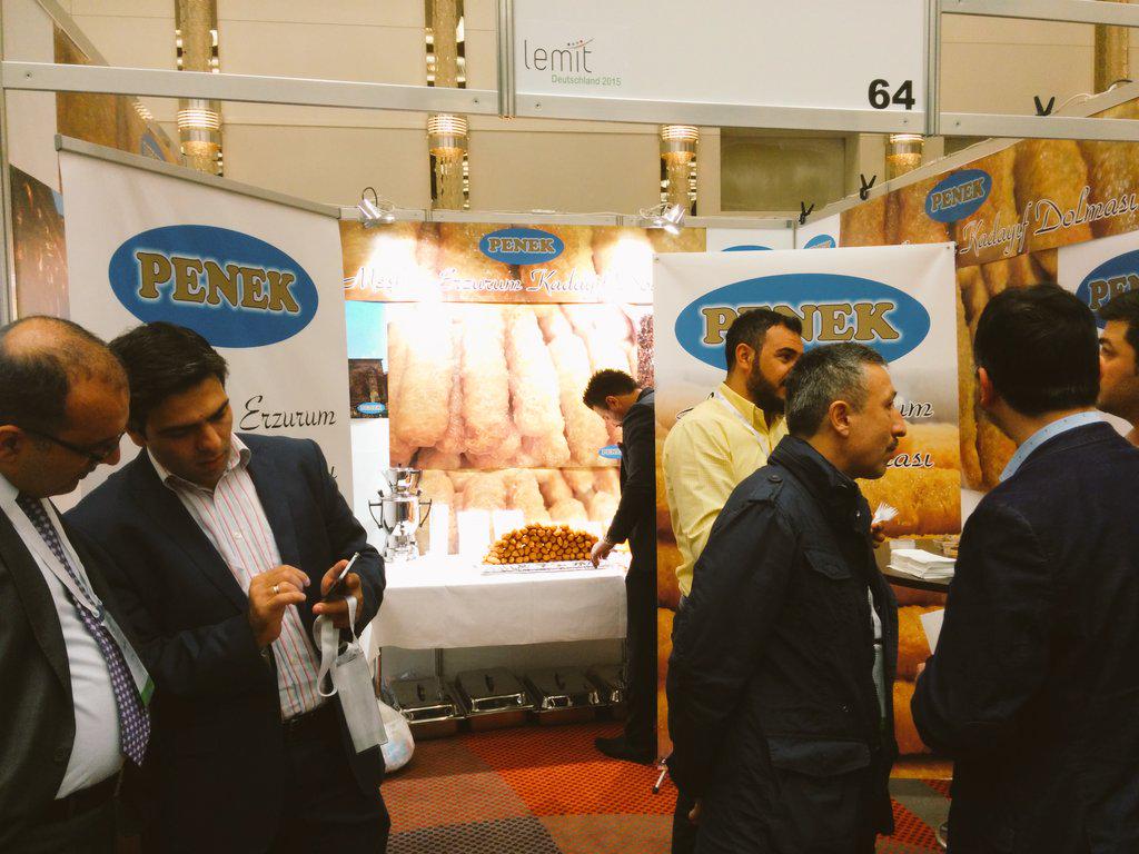 lemit_de's tweet photo. Impressionen von der #lemit 2015. #penek kadayif. #Vielfalt4.0 http://t.co/kMwFjiP0Dm