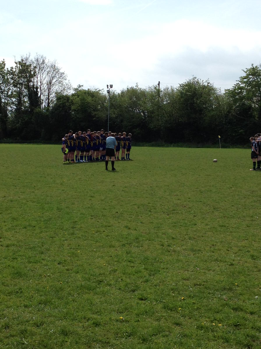 hallyboy03's tweet image. Bentley 16s showing respect to Danny Jones minutes silence #RIPDanny