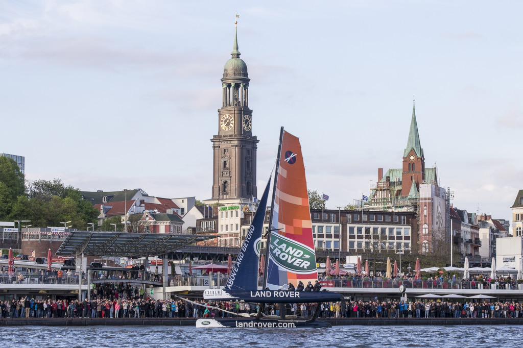 Lawrencesailing's tweet photo. #exss Huge crowds watching Land Rover Extreme 40 exhibition at Hamburg Port Anniversary. http://t.co/52zJG5sl5Q