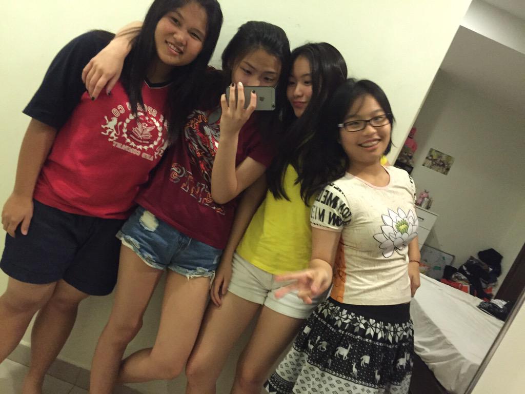 PhoebePP16's tweet photo. It's been awhile 💋💗 http://t.co/fvQqs1xLj1