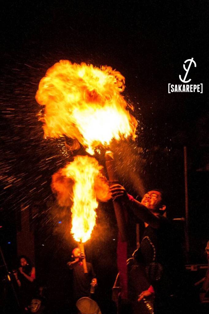 Ditambah dgn gerakan akrobatik yang akan membuat <a href="/SAKAREPEcp/">SAKAREPEcp</a> berbeda dari perkusi lain pada umumnya