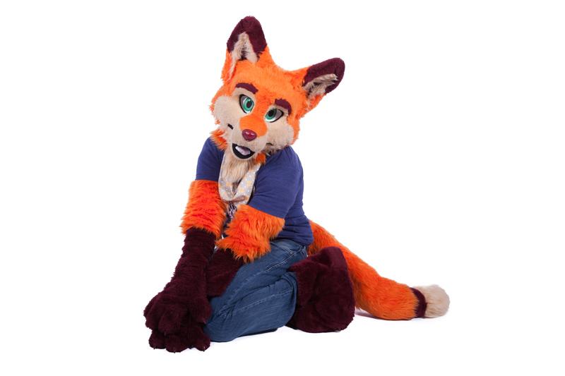 JimDiPalma's tweet photo. How cuddly! #ESG2015 http://t.co/IONkFQYZKm