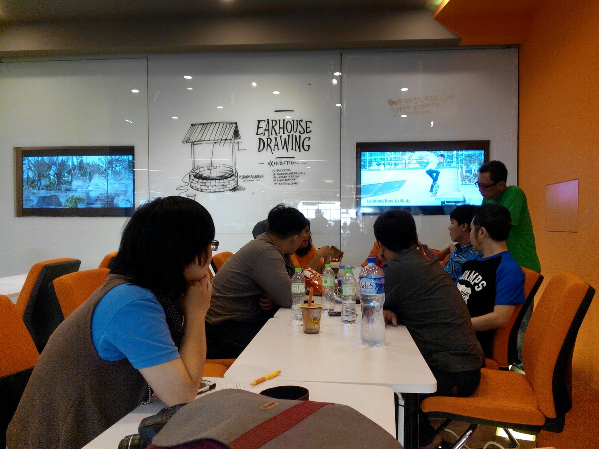 Meeting HUT Alpharian Tgrg ke 4 <a href="/sdc/">Stellar Dawn Central</a> cc : <a href="/alpharian/">Faizal Ortho</a> <a href="/alphariandki/">alphariandki</a> <a href="/SonyIndonesia/">Sony Indonesia</a>