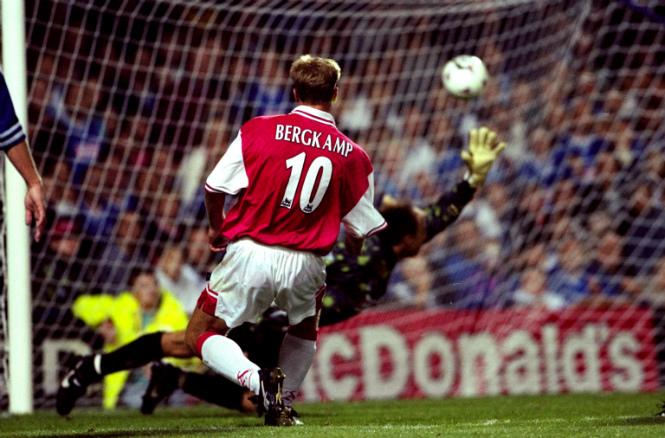 Happy Birthday\" Dennis Bergkamp in the 315 matches 87 goals 94 assists 