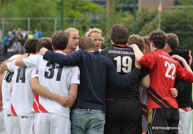 <a href="/AHBCAmsterdam/">AH&BC Amsterdam</a> om 1545 3e Playoff Heren1 tegen OranjeZwart
Let's do this !
#hockey #PlayOffs