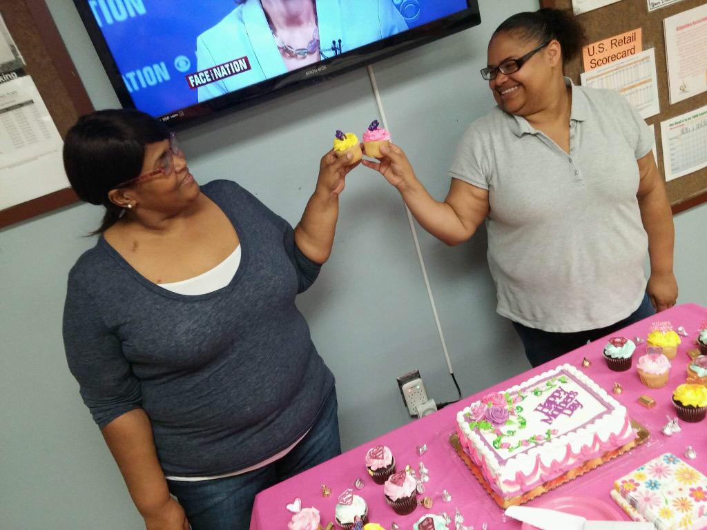 lizdauer's tweet photo. #HappyMothersDay  from #hd6367 http://t.co/3BEFJ6wFdU