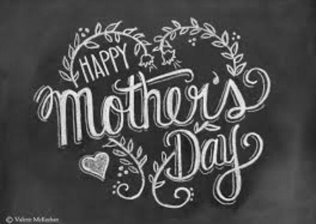DeTeenIdol's tweet photo. @DeTeenIdol would like to wish all of the mothers out there a very Happy Mother's Day!! http://t.co/6sxNApv5XI