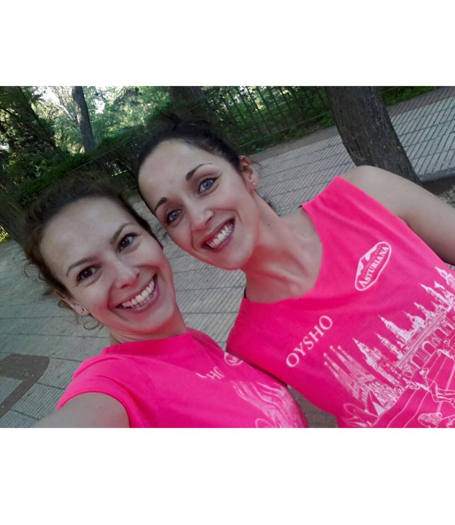 lia_semele's tweet photo. #correteando #hoygananlaschicas #carreradelamujer 😊😊😊 http://t.co/ImJZB913y1