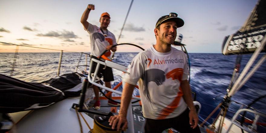 At #VORNewport? You can meet @TeamAlvimedica's Nick Dana + Ryan Houston at <a href="/TeamOneNewport/">Team One Newport</a> from 5.30pm tomorrow! #VOR