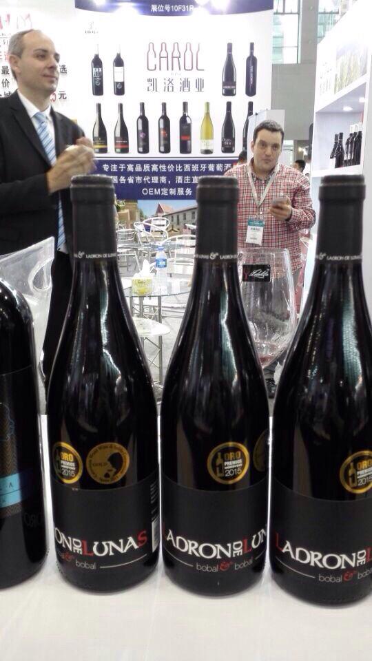 BisilaWines's tweet photo. http://t.co/tC4DuuE78L http://t.co/RExIY36EXF