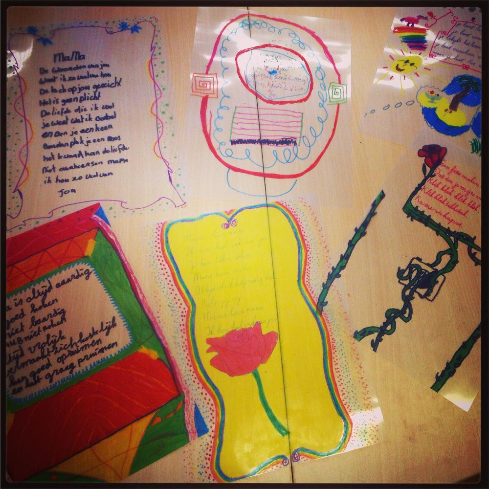 GSV_HB1's tweet photo. De HB2 Moederdag cadeautjes #raamgedichten #HappyMothersDay http://t.co/2RL28TDj02