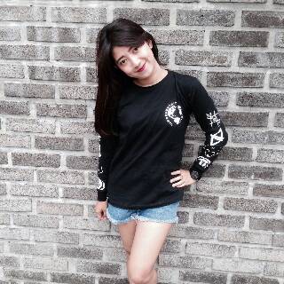 Longsleeve • WORLWIDE • Size: M/L/XL/XXL • IDR: 130.000 • UNISEX • Available at shophouse &amp; online 0877 8847 0662