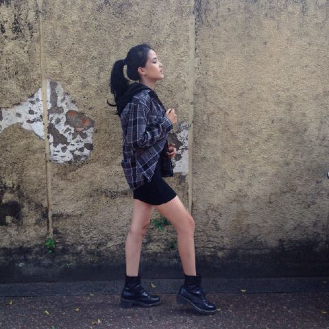 [New arrival] Flannel hoodie • SHADOW MOSES • Size: M/L/XL/XXL • IDR: 200.000 • UNISEX • Available now 0877 8847 0662