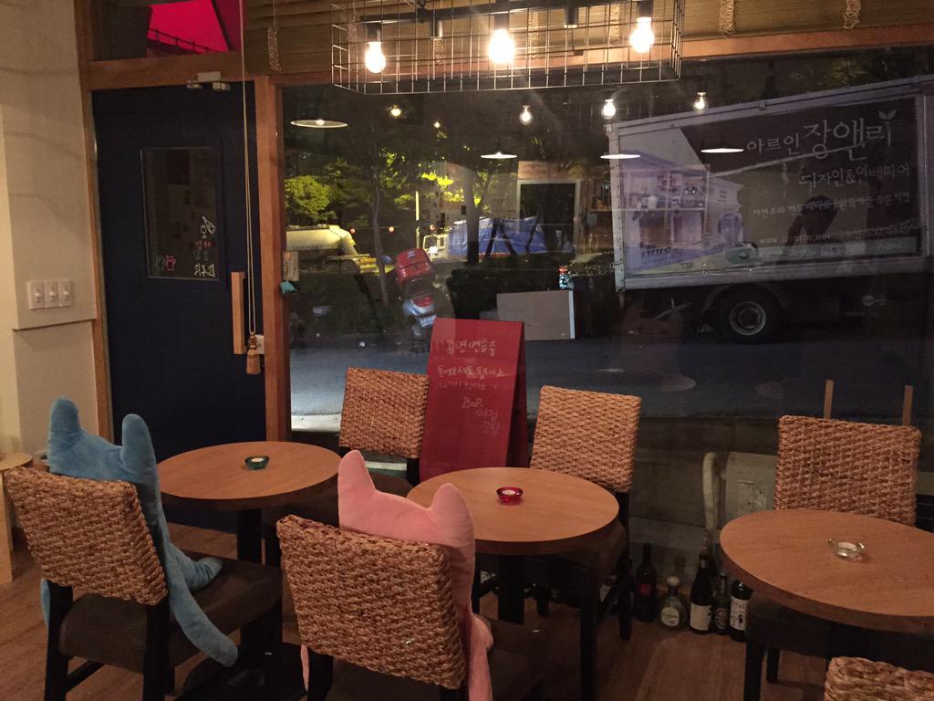 Night_of_Sheep's tweet photo. 인테리어도 아담아담해요. 대전 시티즌의 관심이 필요합니다!! http://t.co/S9jQoVXTYz