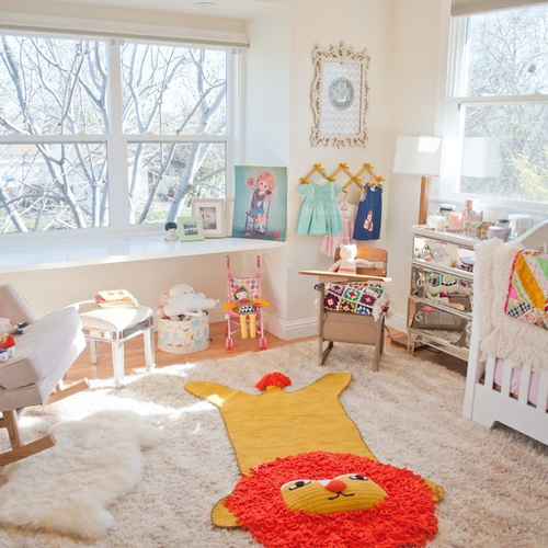 LocalGlamour's tweet image. Audrey's Sunny, Sentimental Nursery — My Room mf.tt/8hlwg