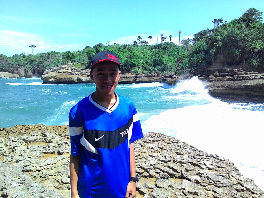 aldi_rifaii's tweet image. Tulungagung memang indah😊😄
Lokasi : Pantai Dadap
#ExploreTulungagung #ExploreEastJava #ExploreIndonesia @seputarTA