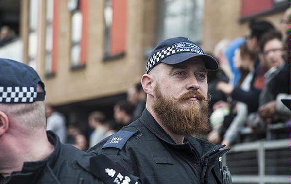 Okeating's tweet photo. #hipstercop He'll still kettle you, but it'll be a stove-top one with a whistle spout. http://t.co/2SBpDXQyMy