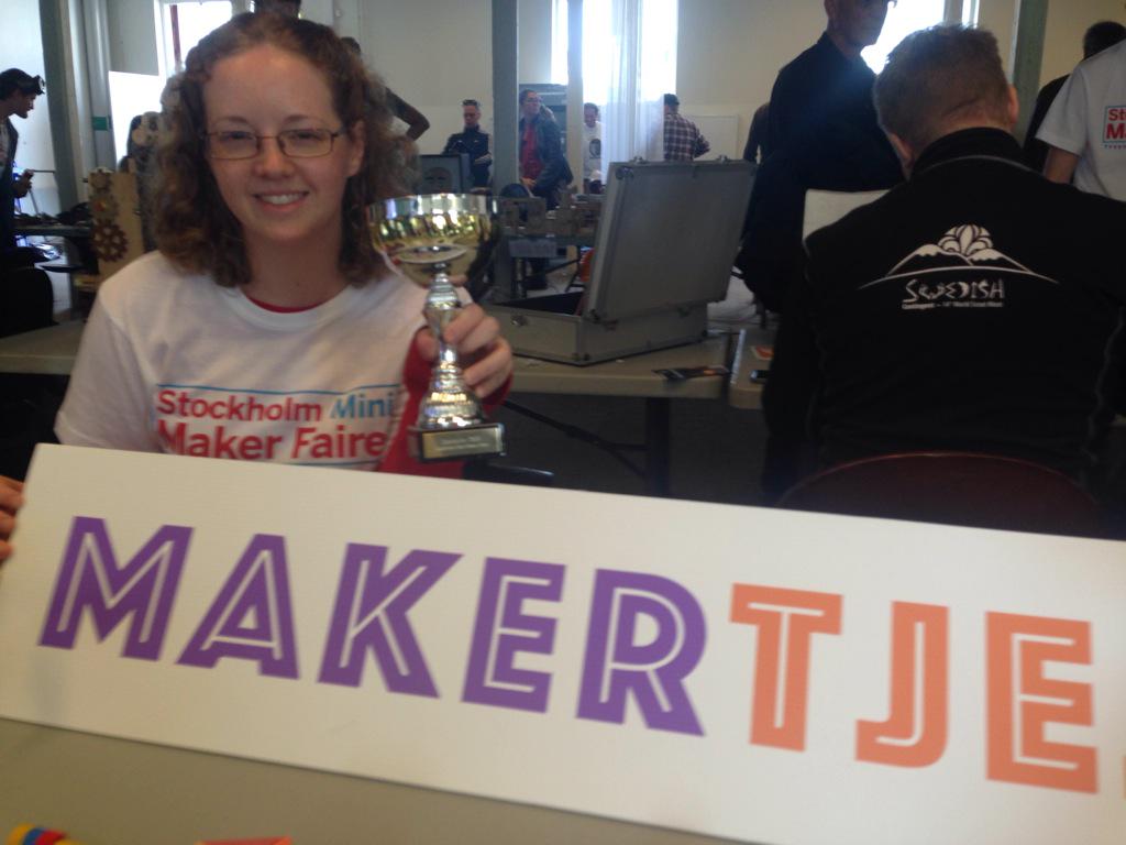 Tekniskamuseet's tweet photo. Årets Maker Initiativ 2015! Maker Tjej #sthlmmakerfaire http://t.co/mr3nKRY7He