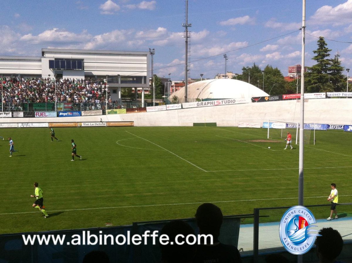 UCAlbinoLeffe's tweet photo. Si riparte dal nostro numero 1, Daniel #Offredi.
#ForzaaL!!!!!!!! 
#mattidalegapro http://t.co/hNXCOOYUiF