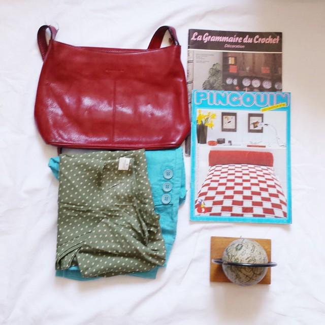 CallalooSoup's tweet image. Favourite finds from this morning&apos;s thrifting adventure  #france #callaloosoupvintage #creativesimplicity #100dayso…