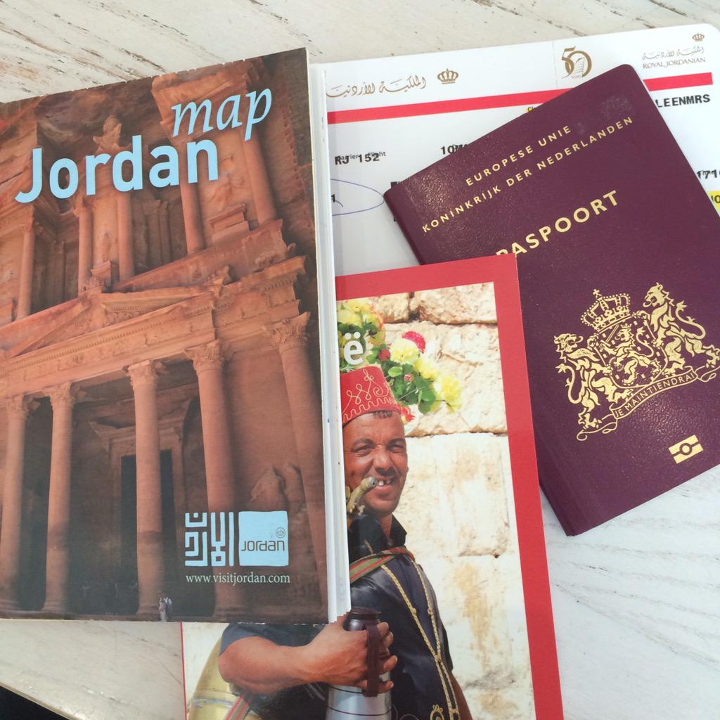 Namens <a href="/AzieNL/">Azie.nl</a> op weg naar Jordanië met <a href="/VisitJordan/">Visit Jordan</a> :D Excited!