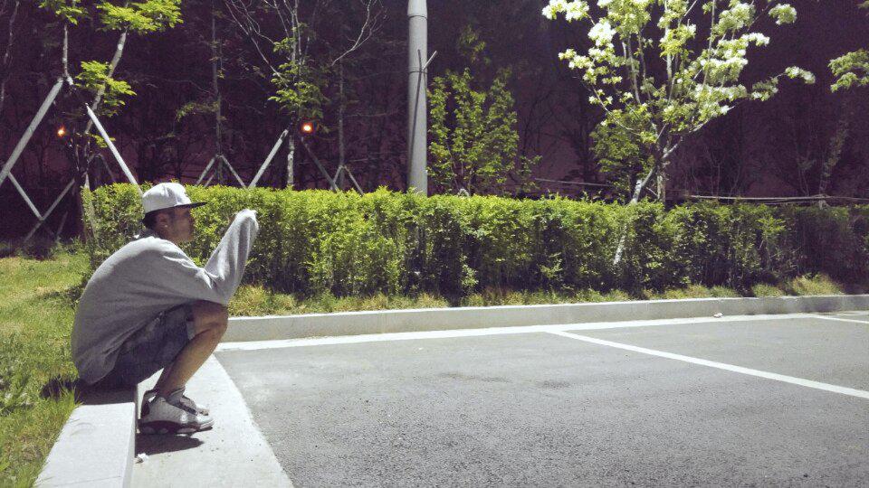 MIB_SG's tweet image. "@Jungle_Ent: #쇼미더머니4 에 지원한 #5zic #심스 의 결과가 궁금하시다구요? 하지만 아직도 대기중😂 곧 다가오는 예선에 떨리는 마음으로 기다리고 있지만 잘하고 오겠습니다! 굳밤 :D http://t.co/0YUDQzq1Ym"