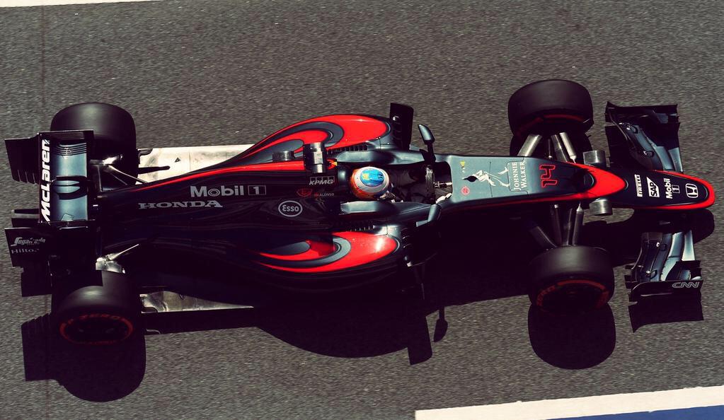 alo_oficial's tweet photo. #McLarenHonda #PasitoAPasito 👍👍👍👍 http://t.co/NAyEjcaE5F